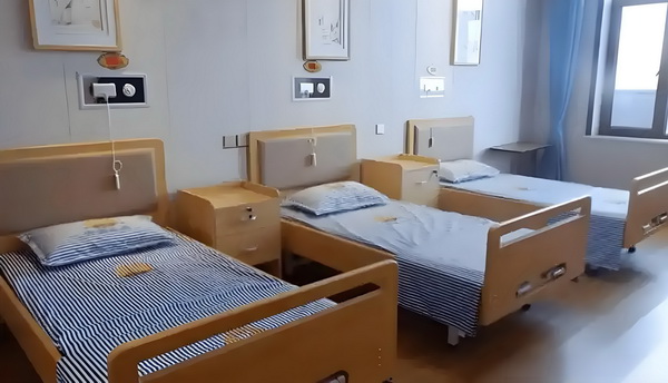 深圳入户网站申请_偶遇何猷君穿两年前的增高鞋，奚梦瑶外八严重 面向端人海内拔智库高外选才
