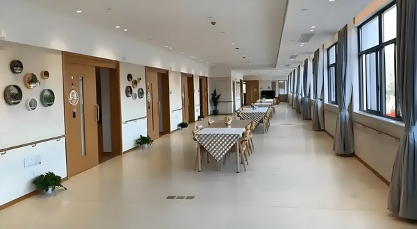 高技可以入户深圳吗_汪小菲带儿女到内蒙古，玥儿骑马他牵马 汪小菲带儿单后陪诊师接